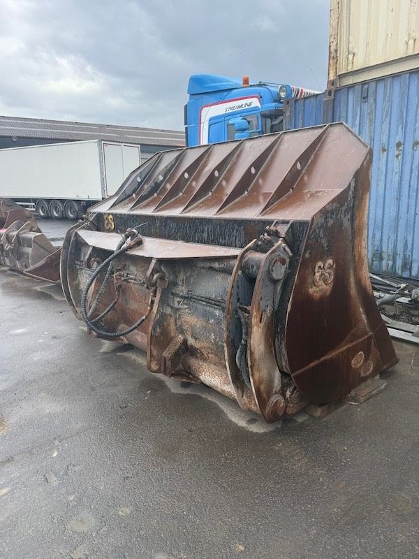 Eurosteel hoogkipbak - high dump bucket