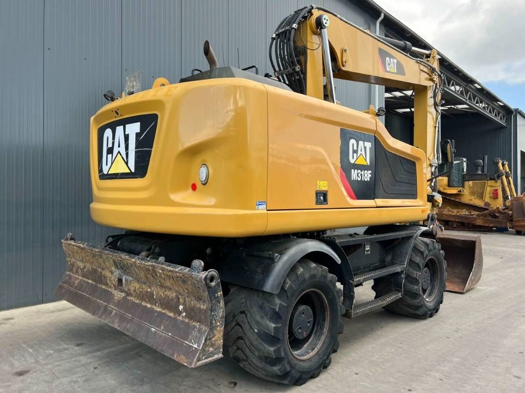 CAT M318F