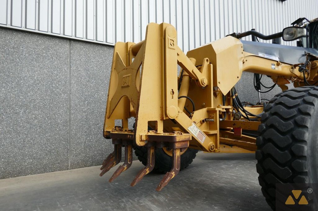 Caterpillar 120M