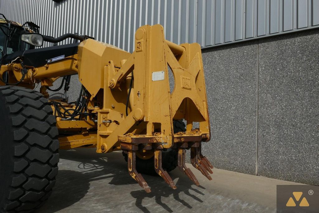 Caterpillar 120M
