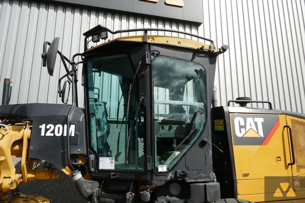 Caterpillar 120M