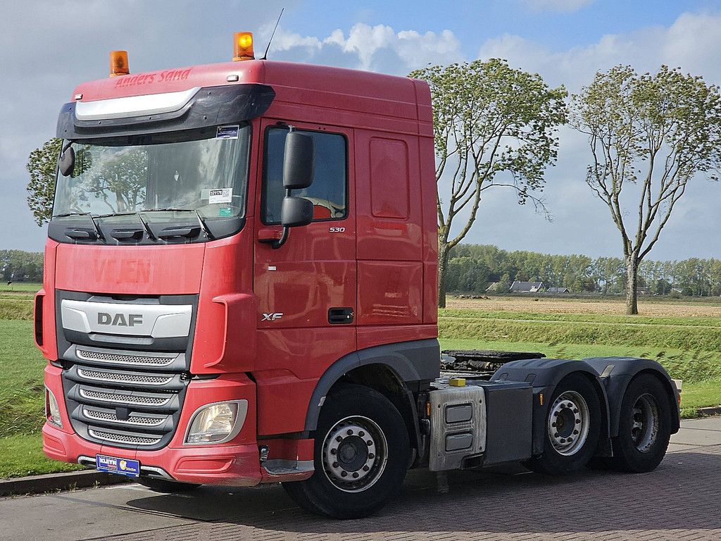 DAF XF 530 spacecab 6x2 ftg pto