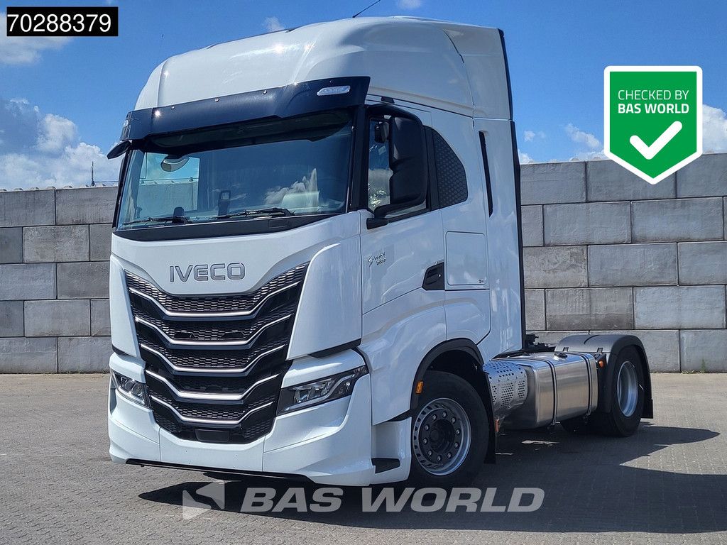 Iveco S-Way 580 4X2 NEW! 2x Tanks Navi ACC Standklima