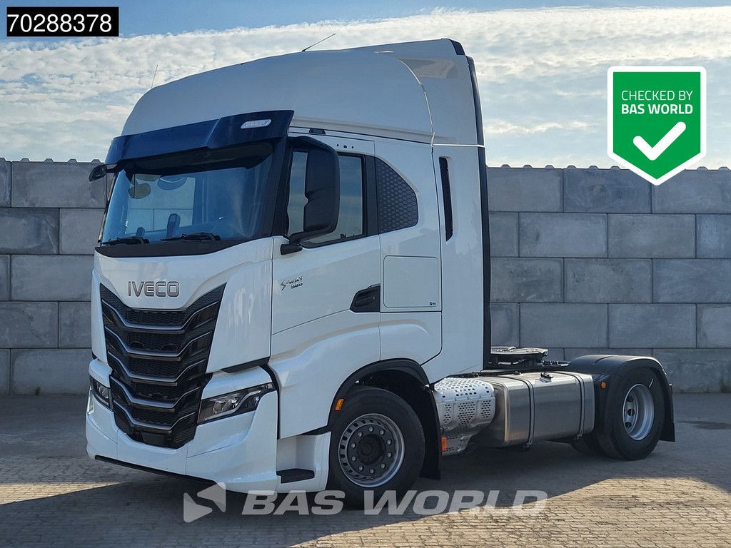 Iveco S-way 580 4X2 NEW! 2x Tanks Navi ACC Standklima