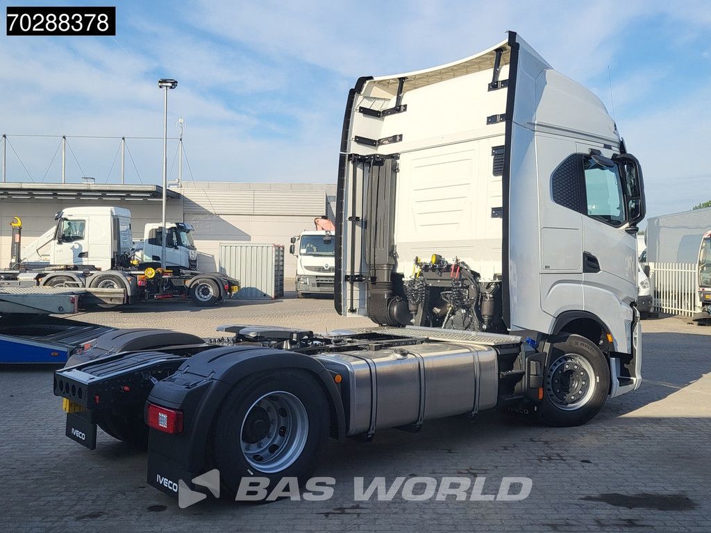 Iveco S-way 580 4X2 NEW! 2x Tanks Navi ACC Standklima