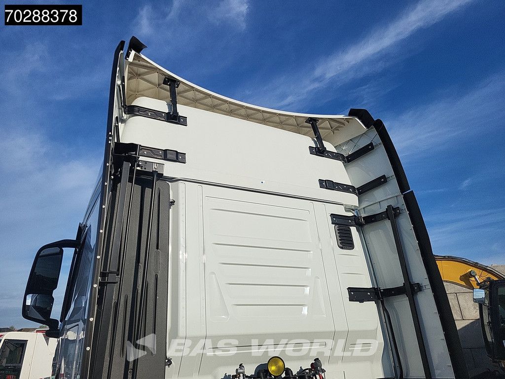 Iveco S-way 580 4X2 NEW! 2x Tanks Navi ACC Standklima