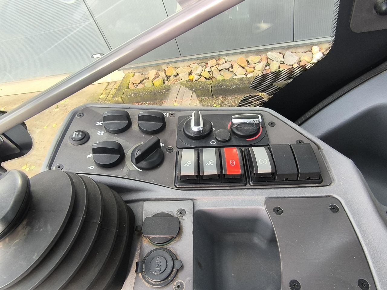 MECALAC AS600