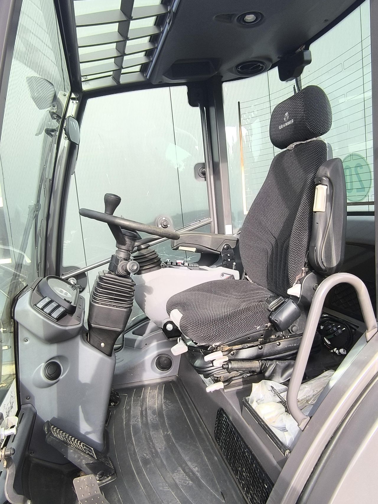 MECALAC AS600