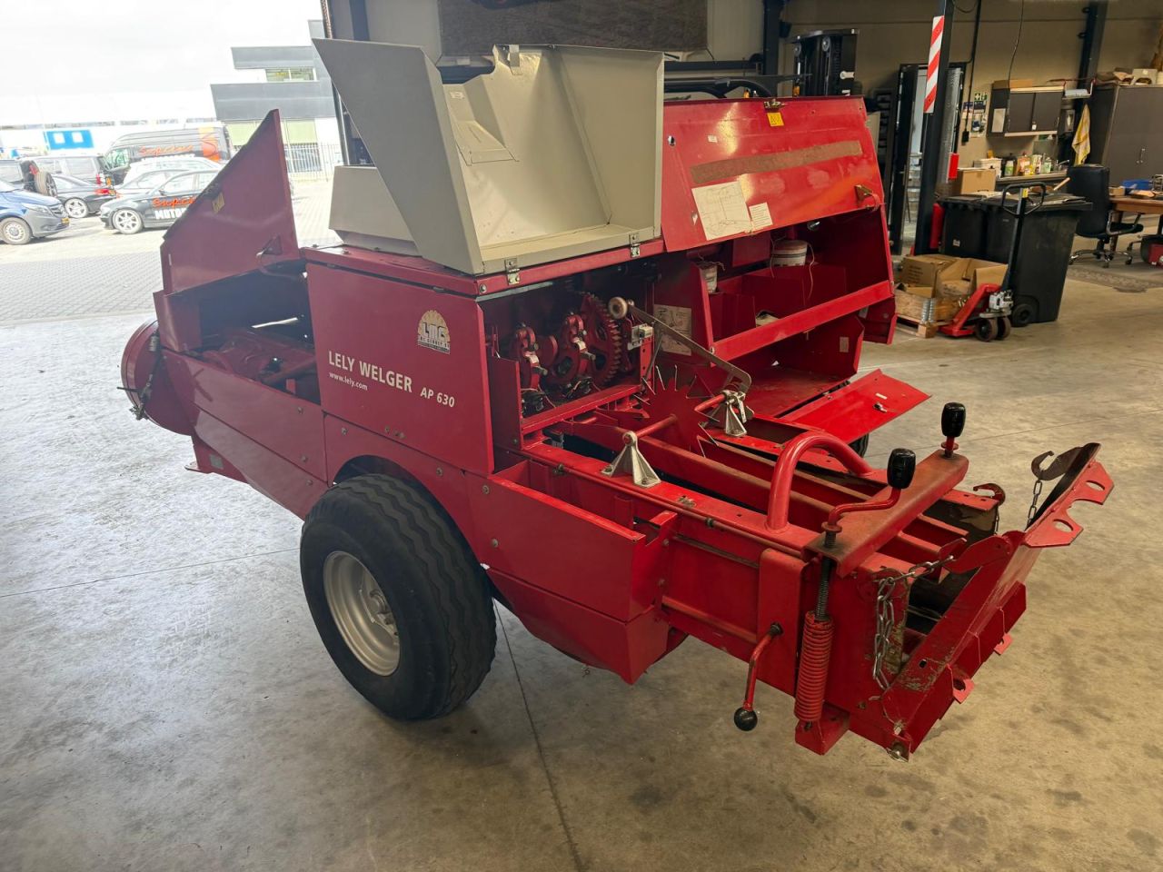 WELGER LELY AP 630 Pakkenpers