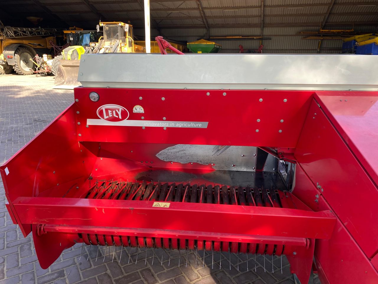 WELGER LELY AP 630 Pakkenpers