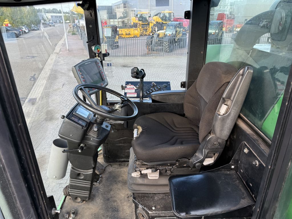 CHD Z2524 Zelfrijdende Veldspuit