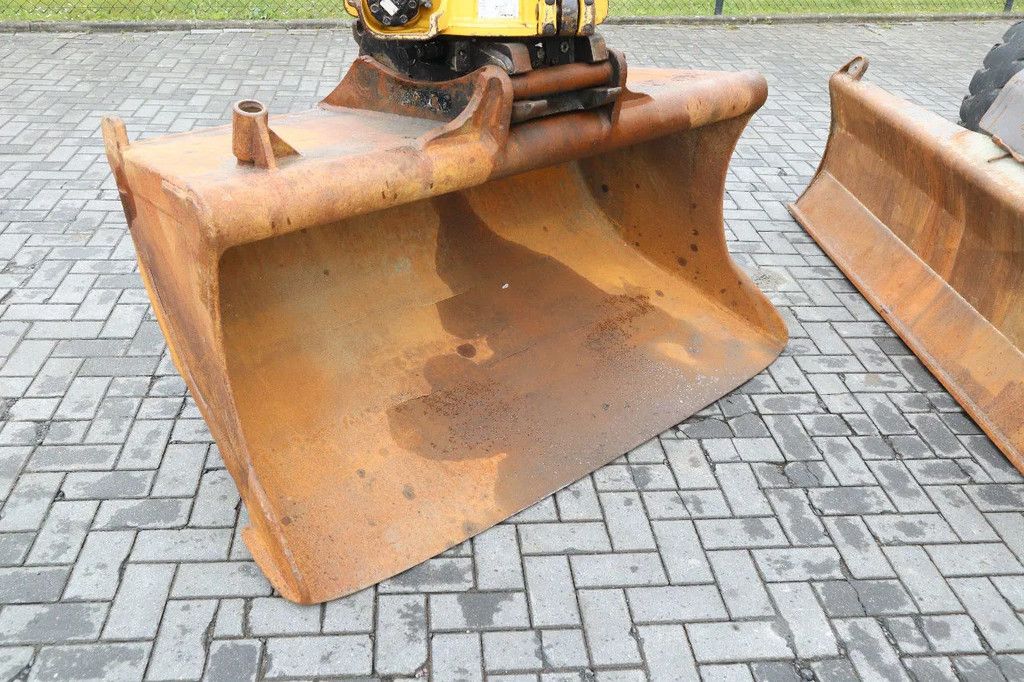 Volvo EWR 150 E | ROTOTILT | BUCKET | TRAILER HYDR