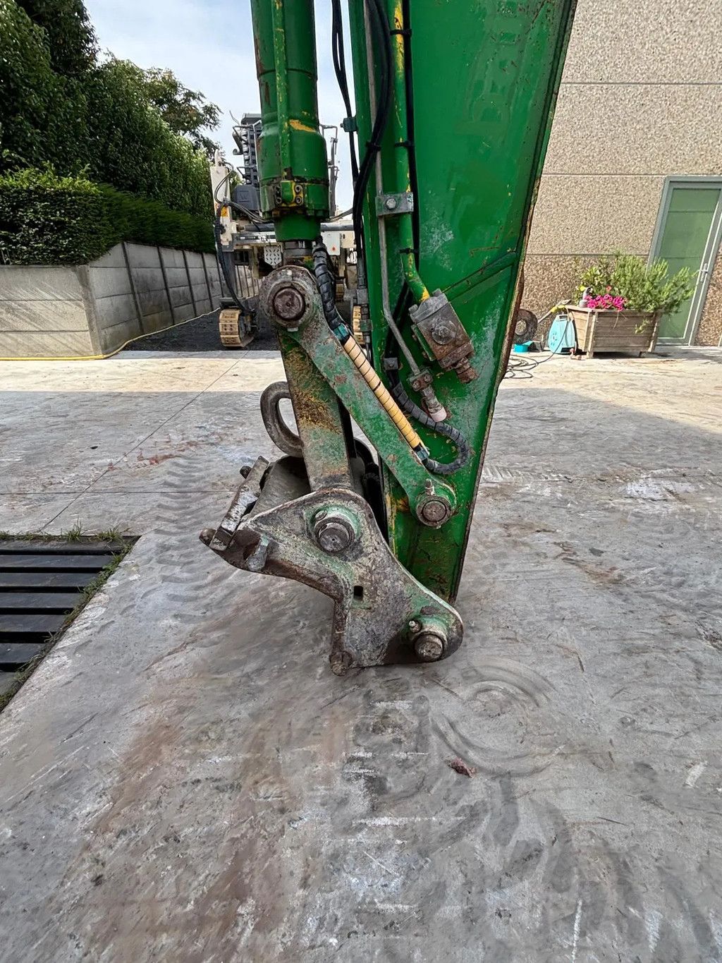 New Holland Kobelco E265