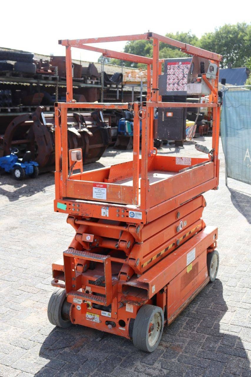 Scissor Lift Skyjack SJIII-3219 Electric 7.8m 2014