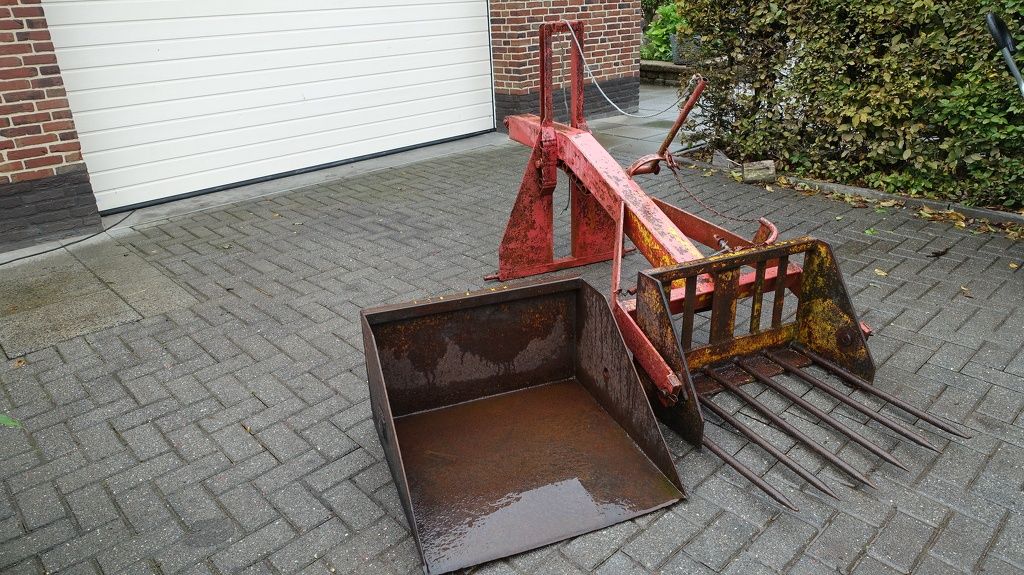 Vicon Achterlader met mestvork en grondbak