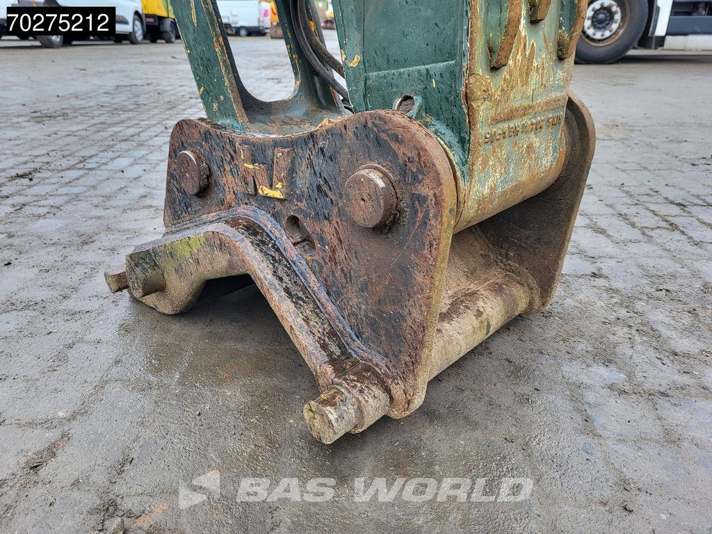 Hyundai ROBEX 180 LC-7