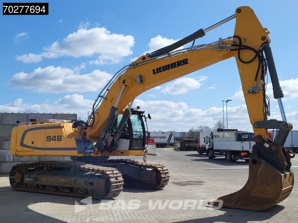 Liebherr R946 SHD