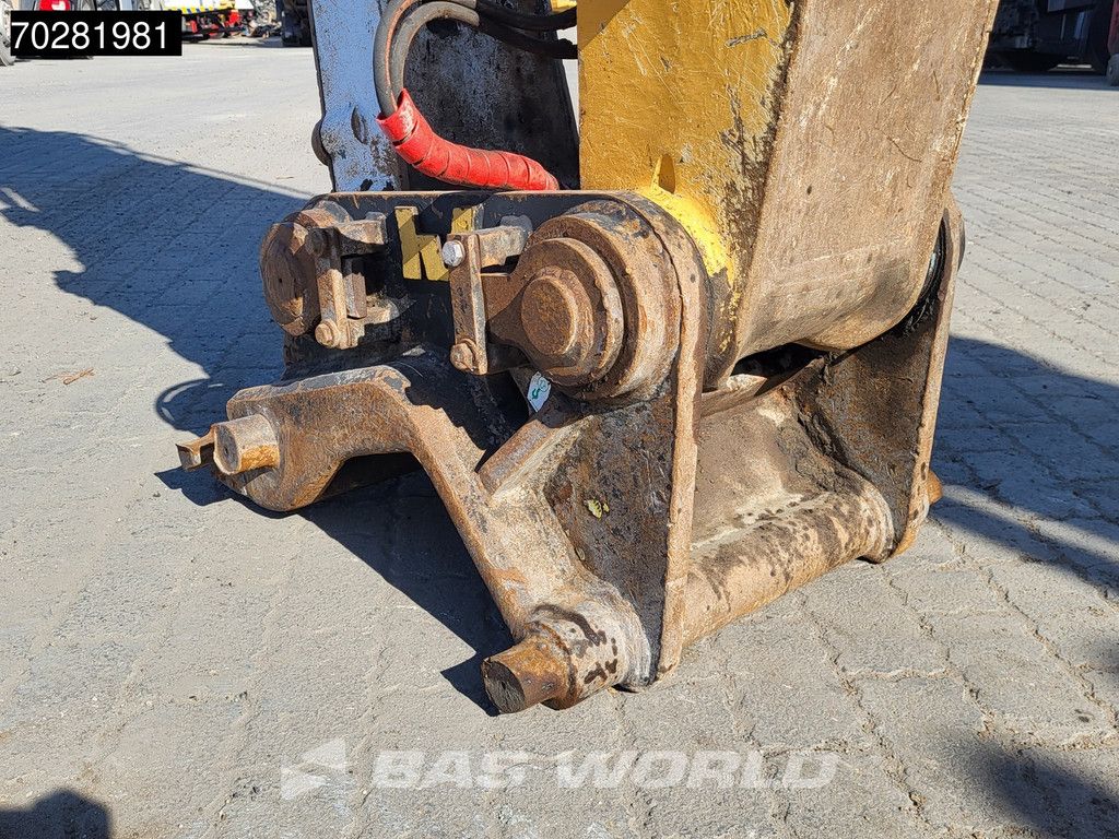 Liebherr R914B HDSL