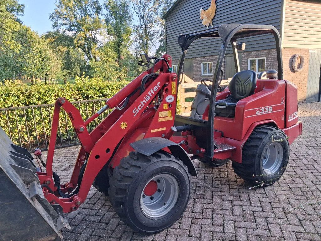 Schäffer 2336 SLT met lepels bak
