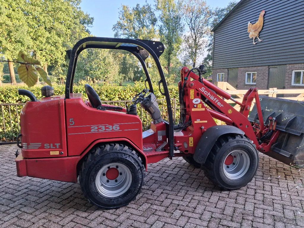 Schäffer 2336 SLT met lepels bak