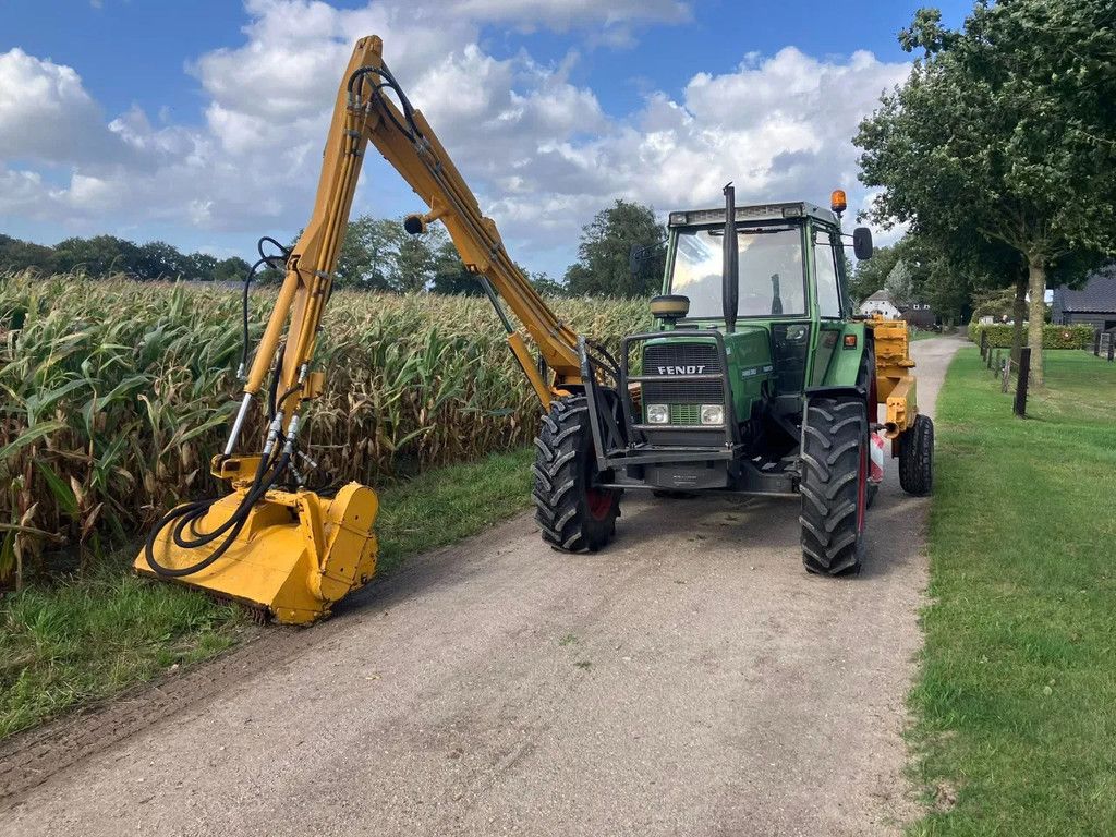 Fendt FARMER 309 LS Trekker met klepelmaaier