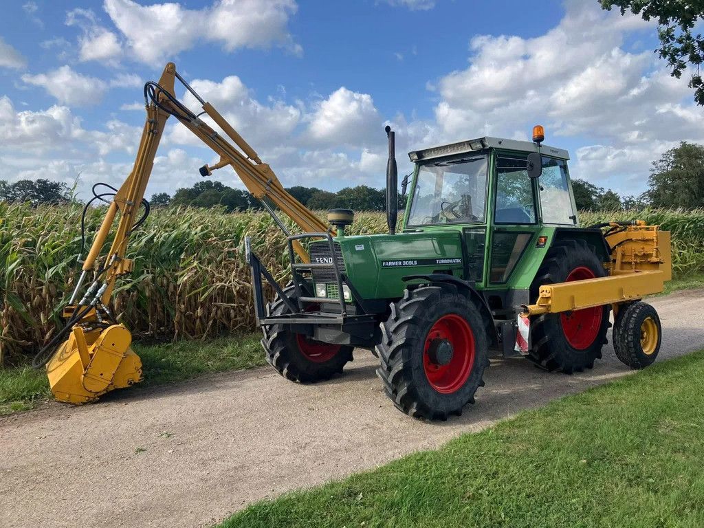 Fendt FARMER 309 LS Trekker met klepelmaaier