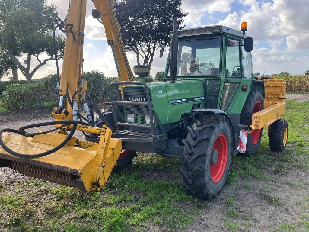 Fendt FARMER 309 LS Trekker met klepelmaaier