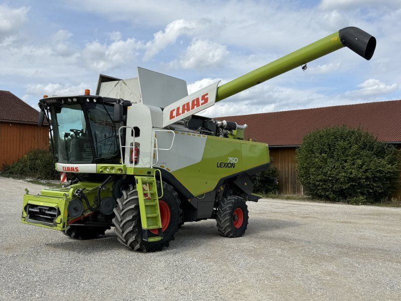Claas Lexion 750