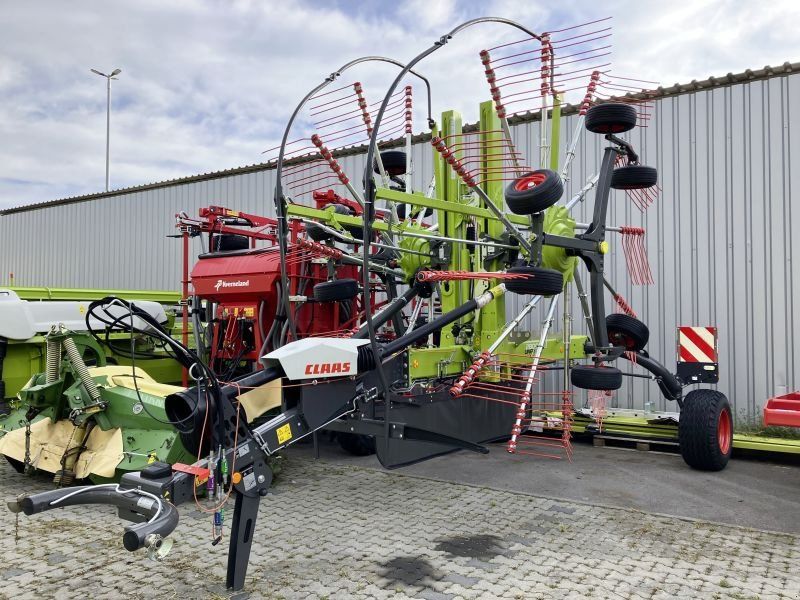 Claas LINER 2800 TREND