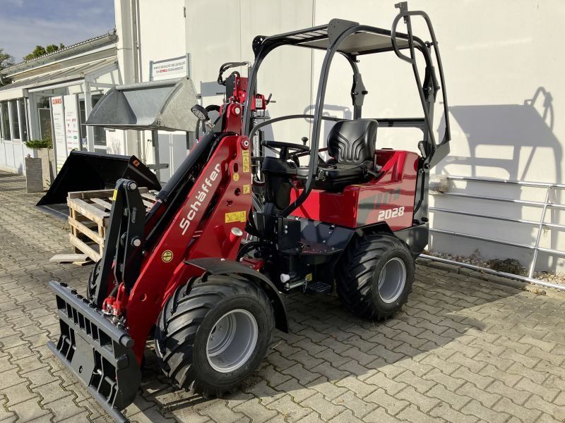 Schäffer 2028-2 Hoflader