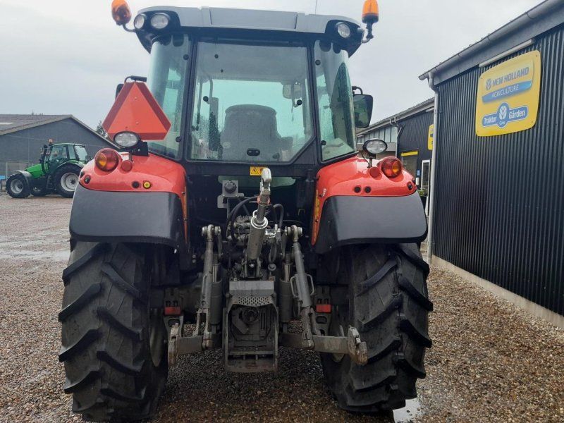 Massey Ferguson 5610