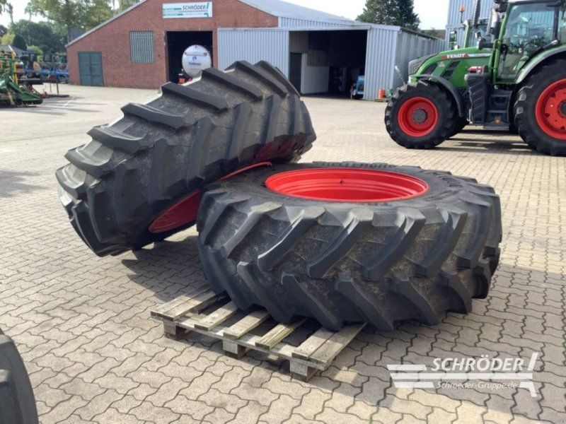 Trelleborg VF 600/70 R30 + VF 650/75 R42