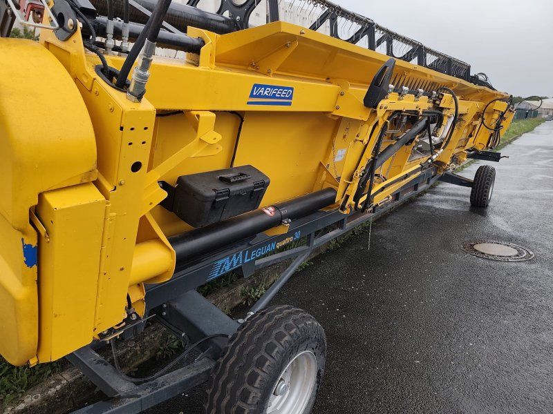 New Holland 9,15m Varifeed