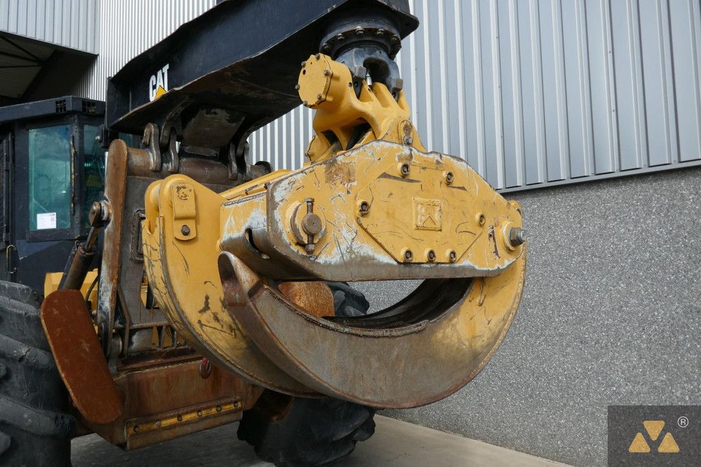 Caterpillar 525D