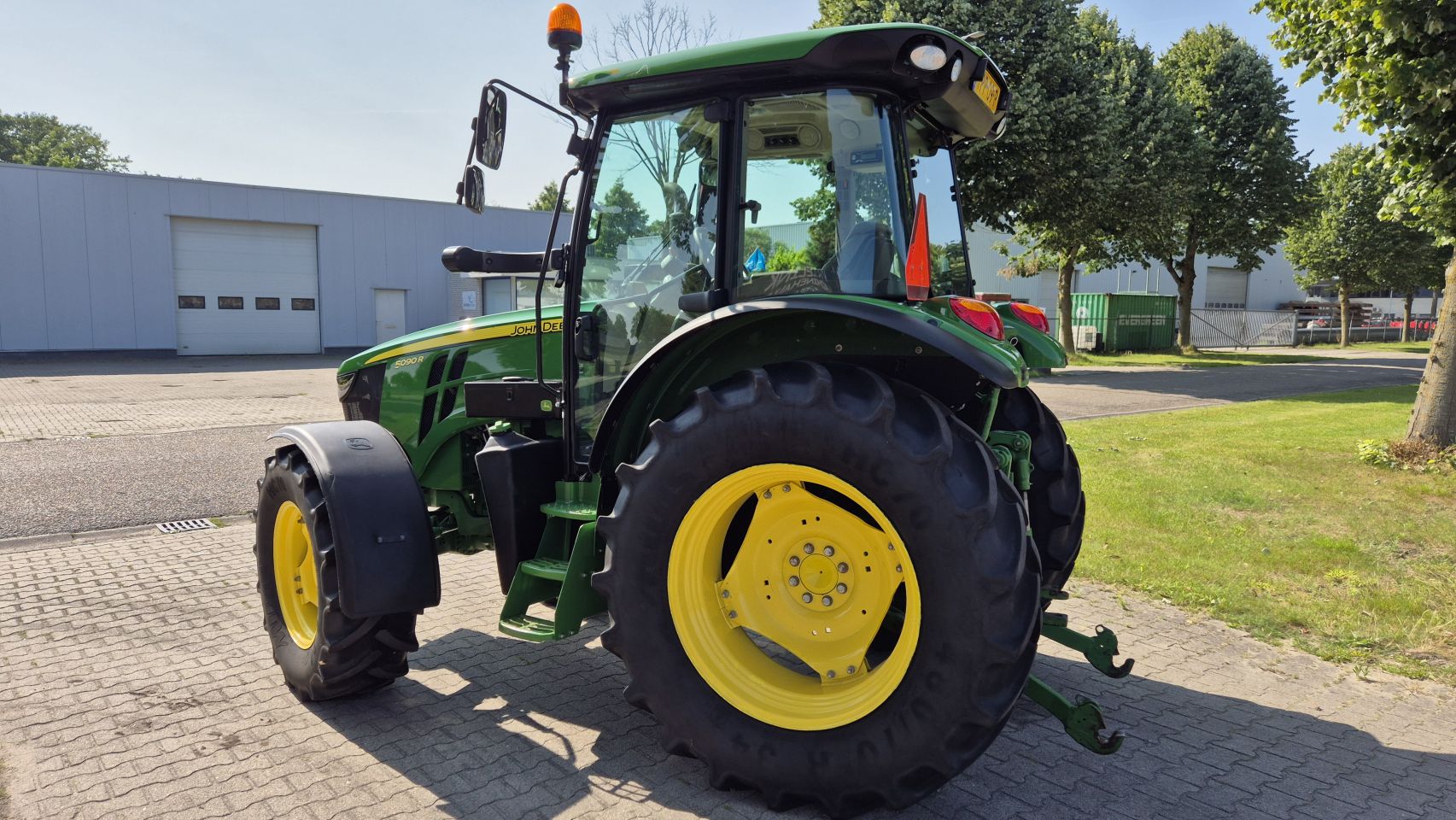 JOHN DEERE 5090R CQ 40Kmh. 2018 met 3300uur