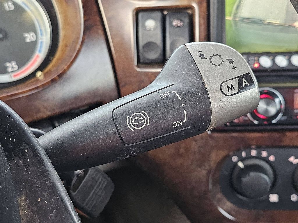 DAF CF 85.360 6x2 fas e5 359dkm