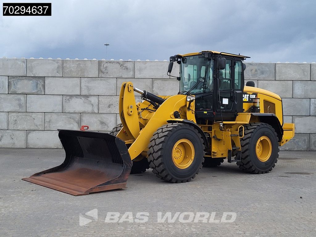 Caterpillar 930 K BUCKET + FORKS