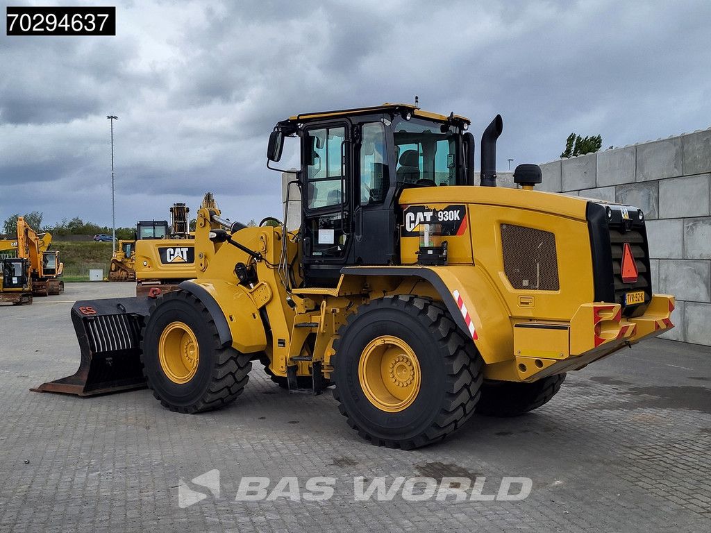 Caterpillar 930 K BUCKET + FORKS