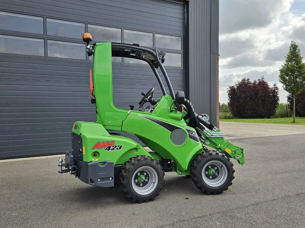 Avant 423 TDL+ Mini-shovel