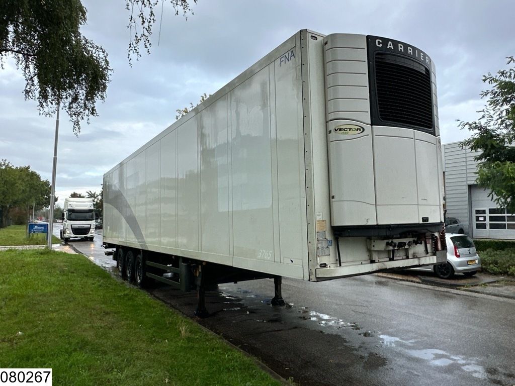 Schmitz Koel vries Carrier Vector 1550