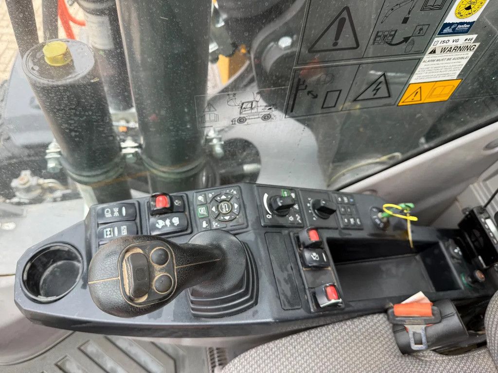 Volvo EW150