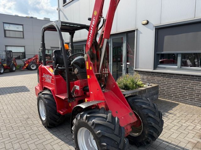 Schaffer 3350 Bj12 2100u 50pk 4cil Minishovel Kniklader Giant