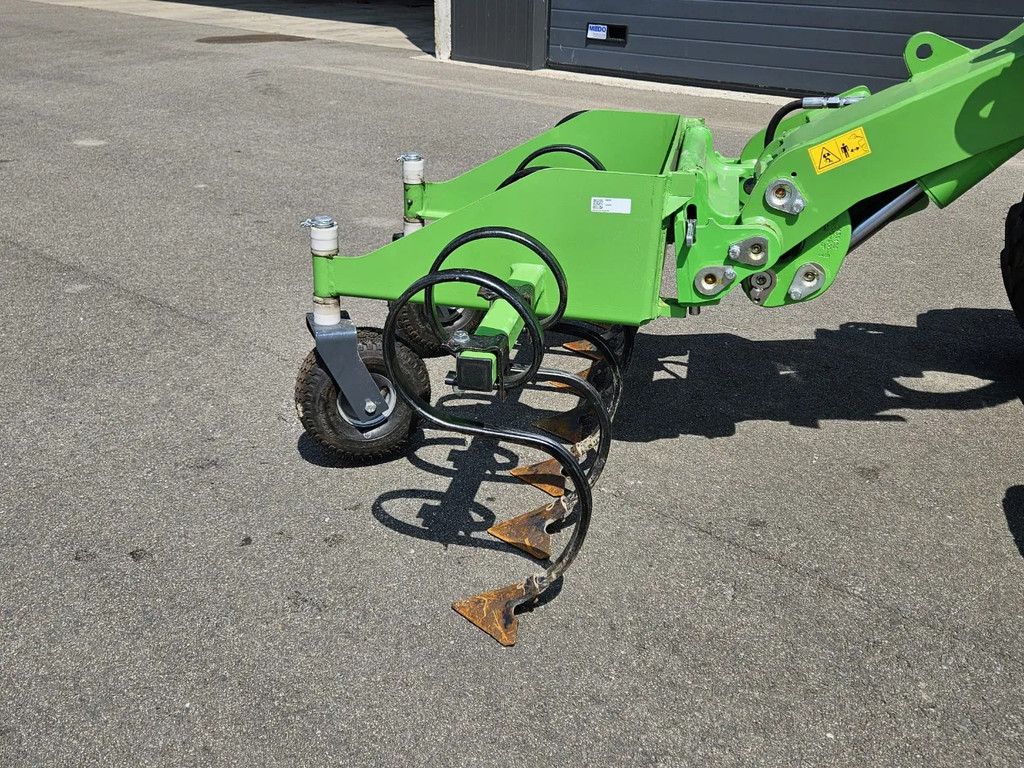 Avant Front cultivator