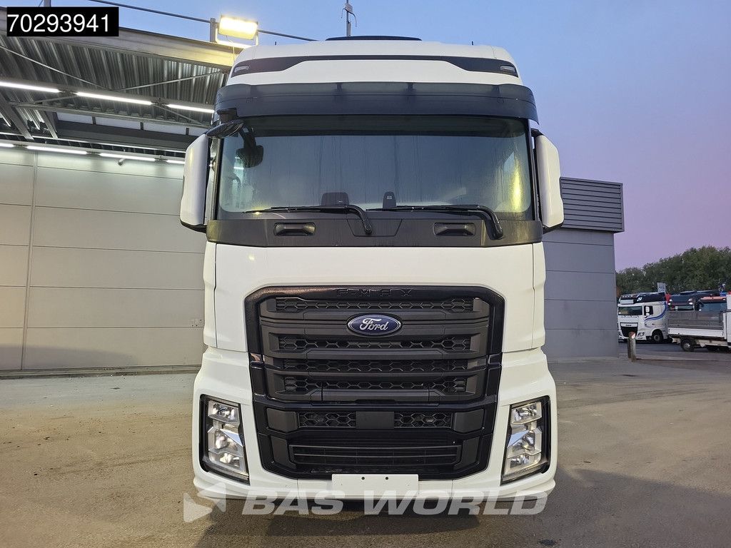 Ford F-Max 500 4X2 Retarder 2xTanks ACC Standklima Navi Euro 6