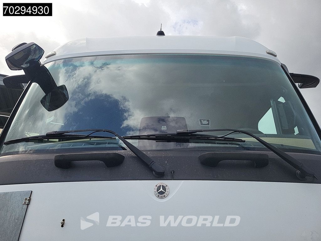 Mercedes Actros 1845 4X2 StreamSpace ACC Euro 6