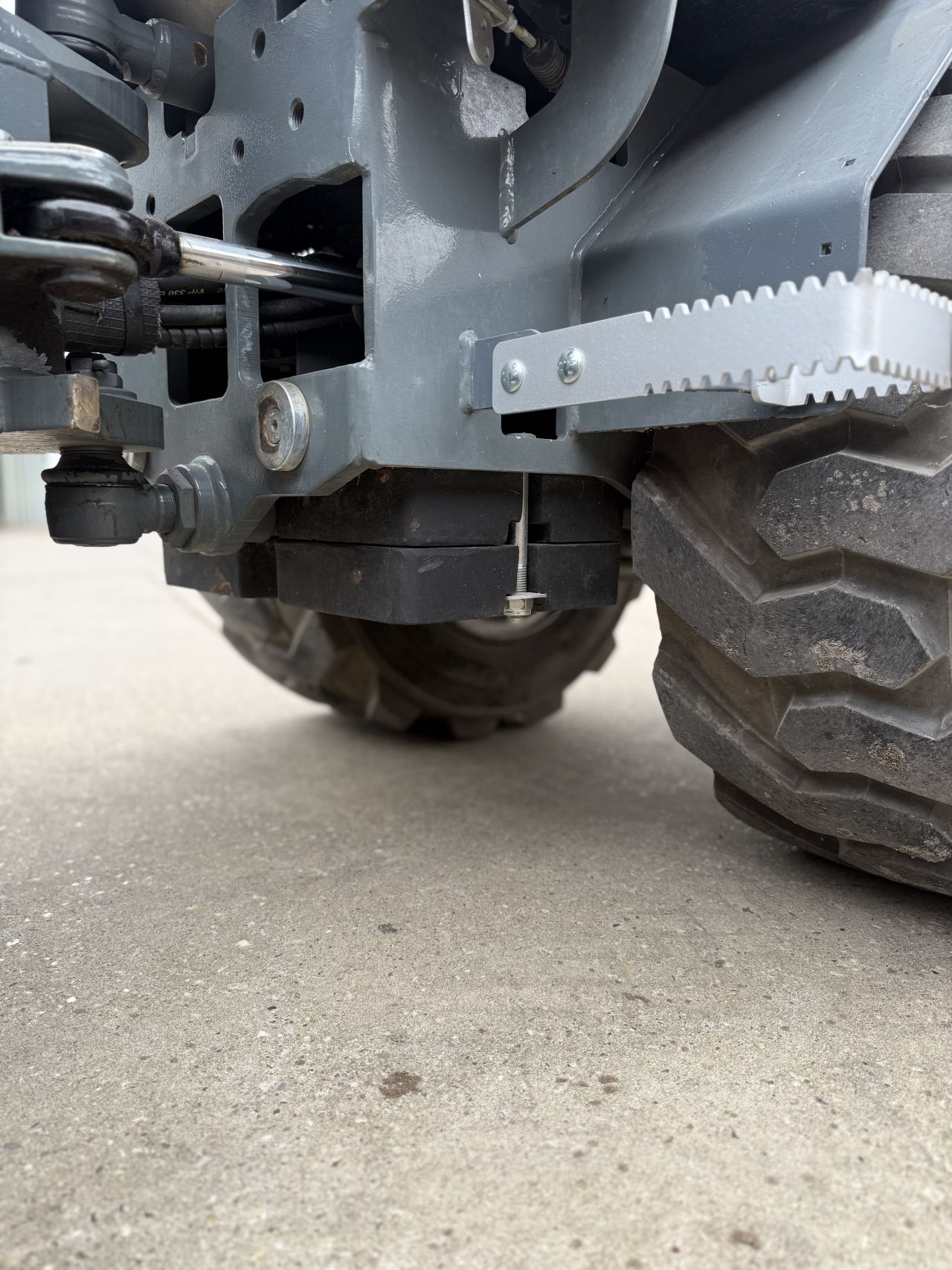 Giant g1500hd pro inching 790uur!!