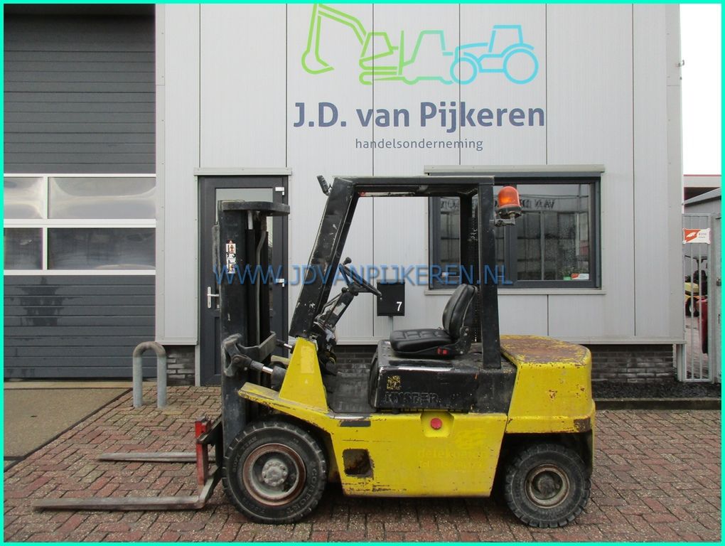 Hyster H2.50XL Isuzu diesel triplex+3xhydrauliek 2.1m high