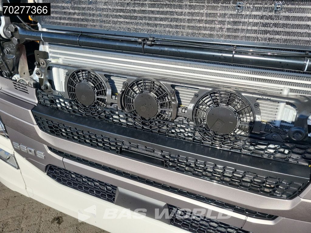 Scania S560 4X2 NEW! Retarder Full-Air 2xTanks Leder Standklima Navi ACC LED