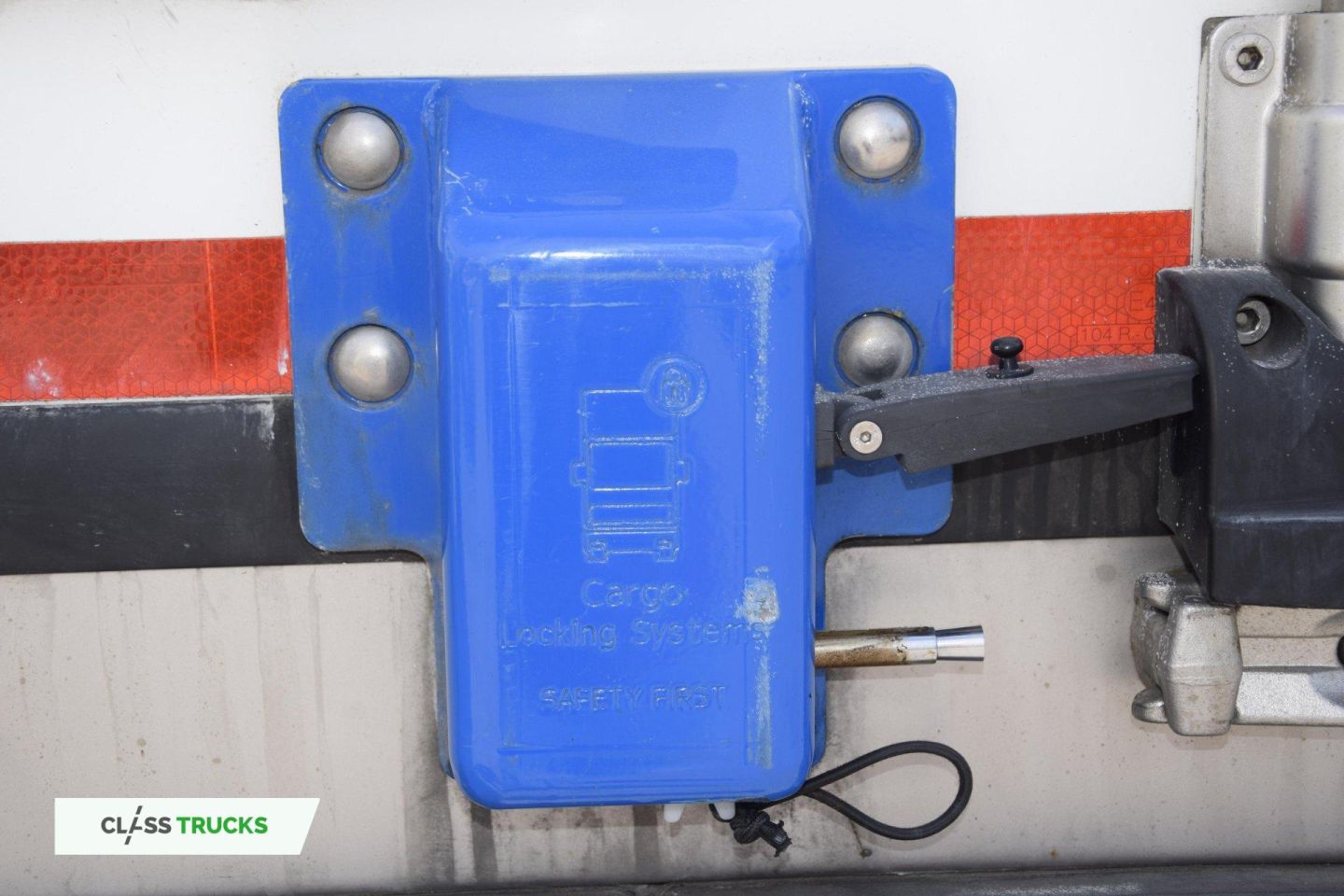 Schmitz Cargobull SKO FP 60 ThermoKing SLXi 300