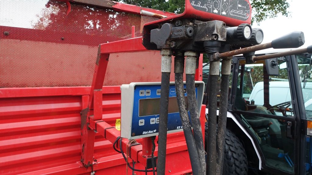 Schuitemaker Feedo70-11 voerdoseerwagen met weegsysteem